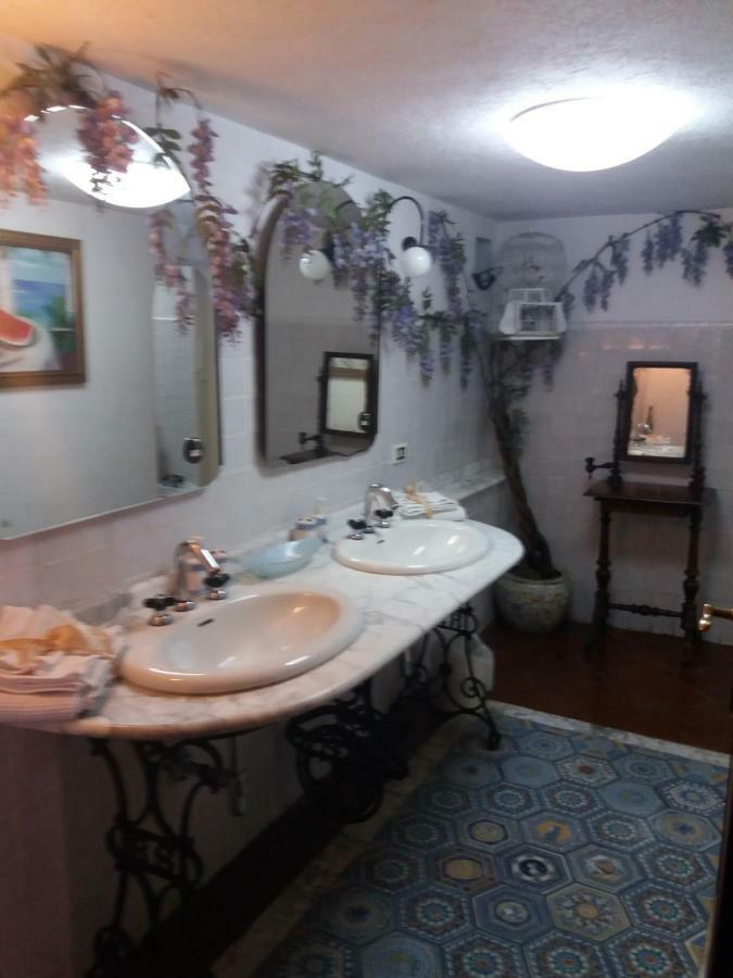 B&B Arechi Салерно Экстерьер фото